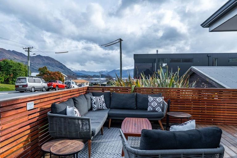 Photo of property in 84 Helwick Street, Wanaka, 9305