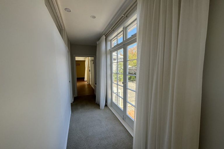 Photo of property in 105a Hinau Street, Riccarton, Christchurch, 8041