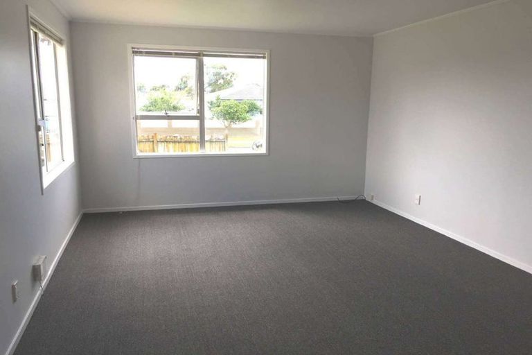 Photo of property in 37 Israel Avenue, Clover Park, Auckland, 2023