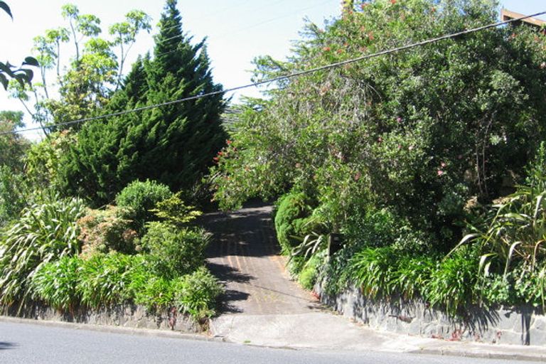 Photo of property in 14 Valley Road, Browns Bay, Auckland, 0630