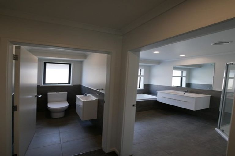 Photo of property in 2 Matawai Puna Drive, Pukekohe, 2120