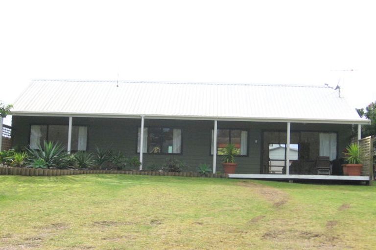 Photo of property in 9 Coronation Row, Pauanui, Hikuai, 3579