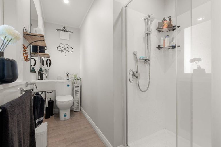 Photo of property in 562 Napier Road, Whakarongo, Palmerston North, 4470