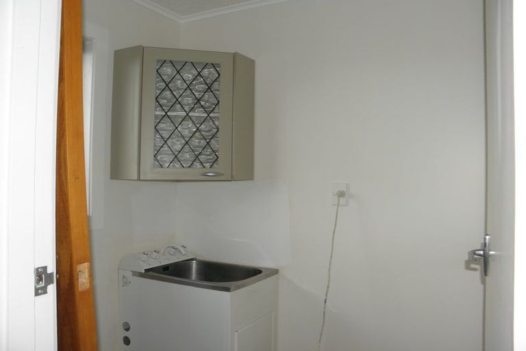 Photo of property in 17 France Street, Waiuku, 2123