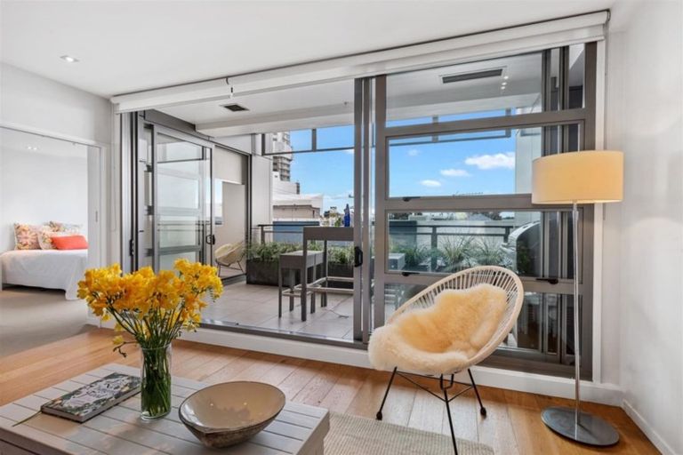 Photo of property in Maison Apartments, 204/16 Huron Street, Takapuna, Auckland, 0622