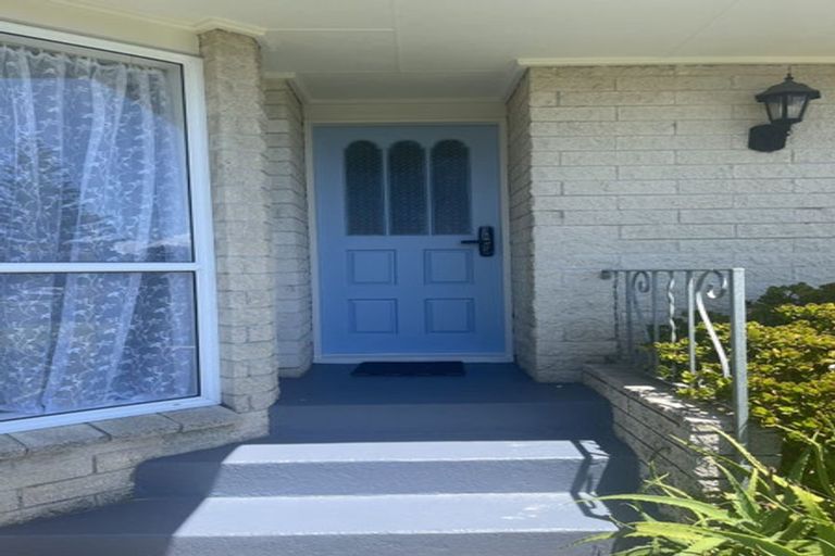 Photo of property in 1/5 Fenwick Avenue, Milford, Auckland, 0620