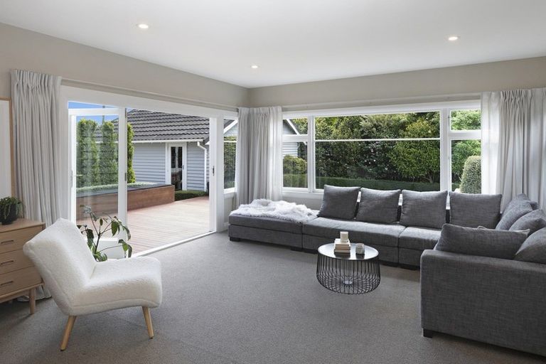 Photo of property in 59 Kotare Street, Fendalton, Christchurch, 8041