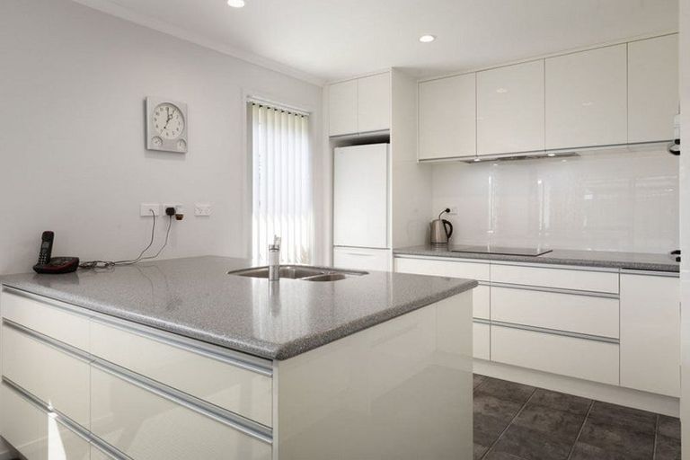 Photo of property in 14 Hoggard Place, Katikati, 3129