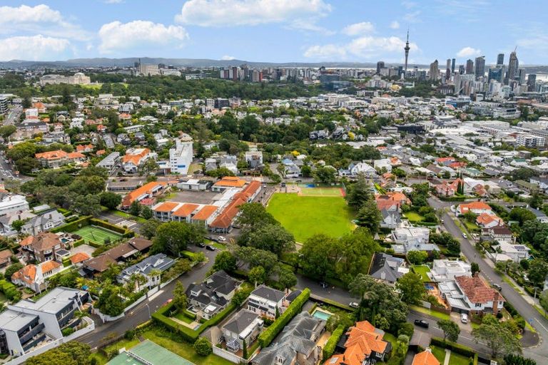 Photo of property in 83a St Stephens Avenue, Parnell, Auckland, 1052