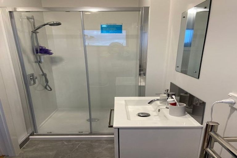 Photo of property in 83 Seatoun Heights Road, Seatoun, Wellington, 6022