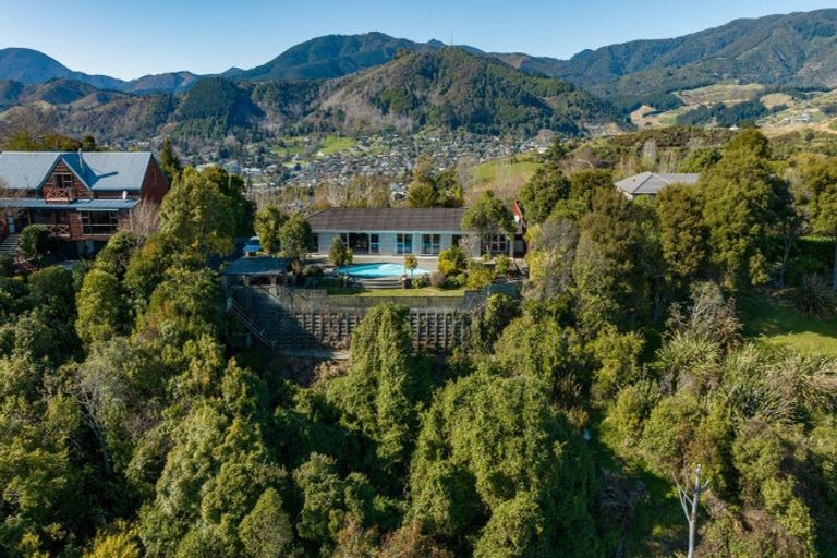 Photo of property in 262 Princes Drive, Britannia Heights, Nelson, 7010