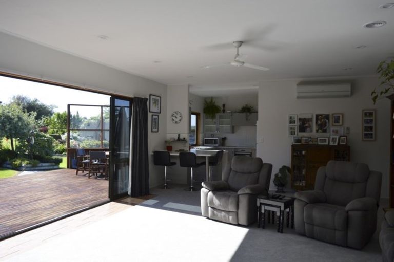 Photo of property in 8 Holmes Street, Holmes Hill, Oamaru, 9401