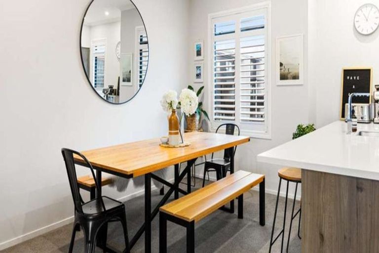 Photo of property in 83e Hobsonville Point Road, Hobsonville, Auckland, 0616