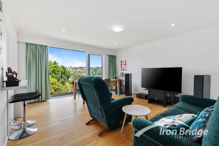 Photo of property in 1/1 Brighton Terrace, Mairangi Bay, Auckland, 0630
