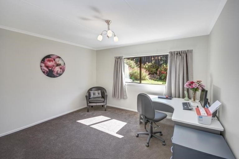 Photo of property in 22 Bangor Terrace, Kew, Dunedin, 9012