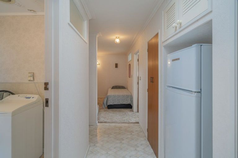 Photo of property in 6 The Esplanade, Whitianga, 3510