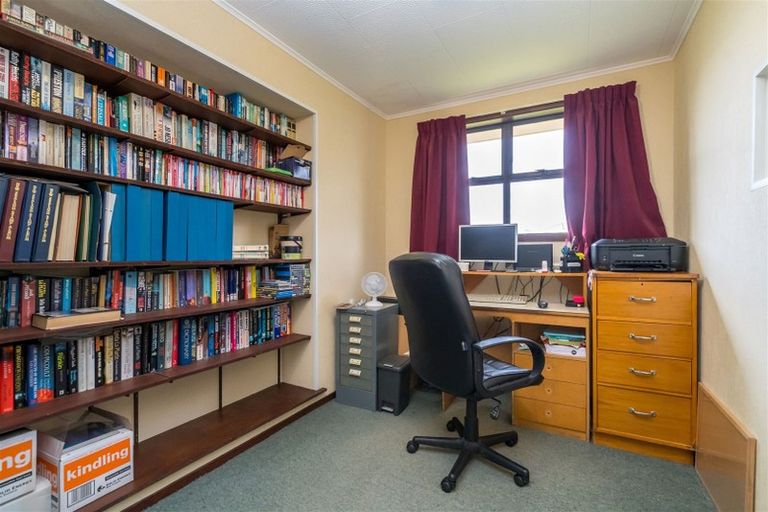 Photo of property in 6 Lomond Place, Mosgiel, 9024