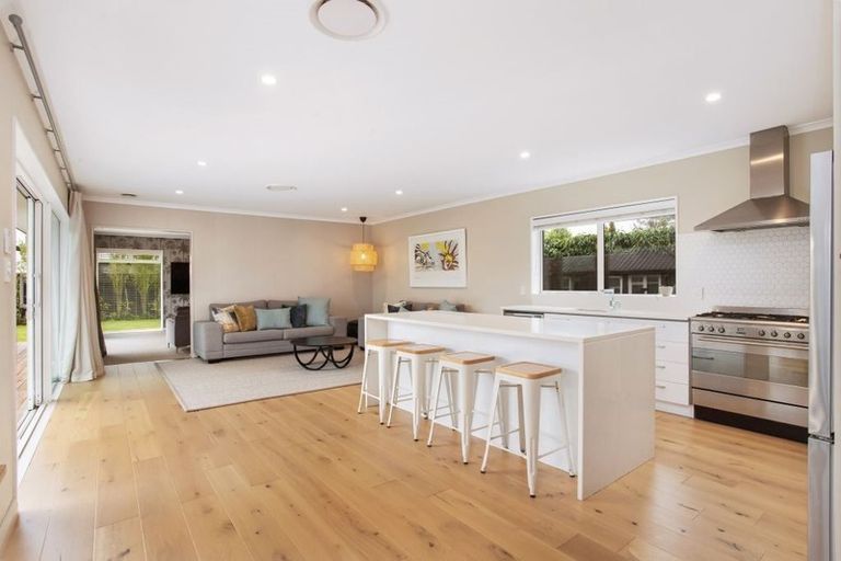 Photo of property in 154 Hamilton Avenue, Ilam, Christchurch, 8041