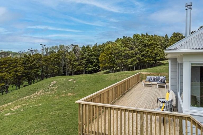 Photo of property in 5150b Kaipara Coast Highway, Wellsford, 0972