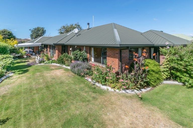 Photo of property in 67 Broadhaven Avenue, Parklands, Christchurch, 8083