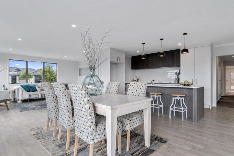 Photo of property in 10 Te Ranga Memorial Drive, Pyes Pa, Tauranga, 3112