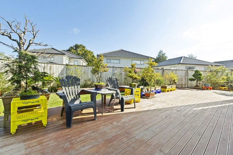 Photo of property in 21b Stamford Crescent, Flat Bush, Auckland, 2019