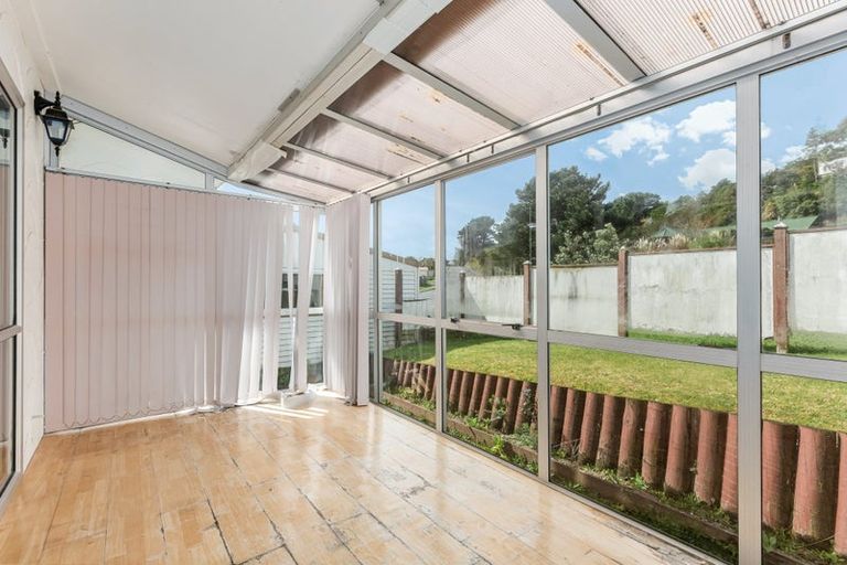 Photo of property in 36 Apple Terrace, Ranui, Porirua, 5024