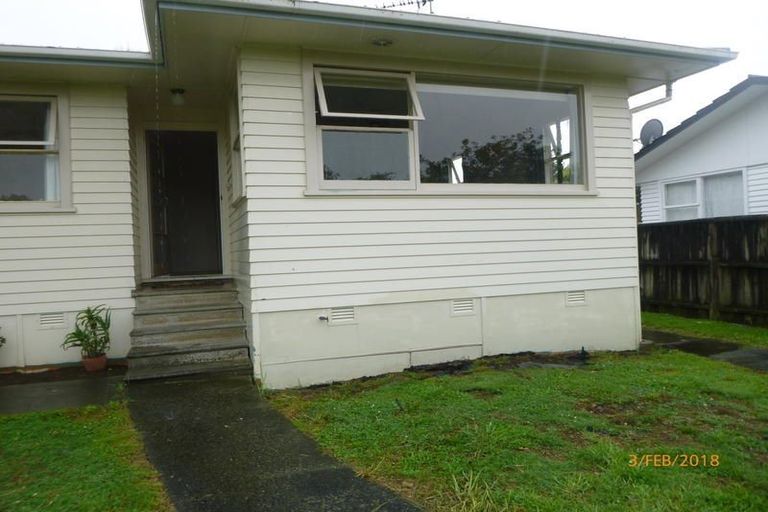 Photo of property in 4 Ainsdale Place, Manurewa, Auckland, 2102