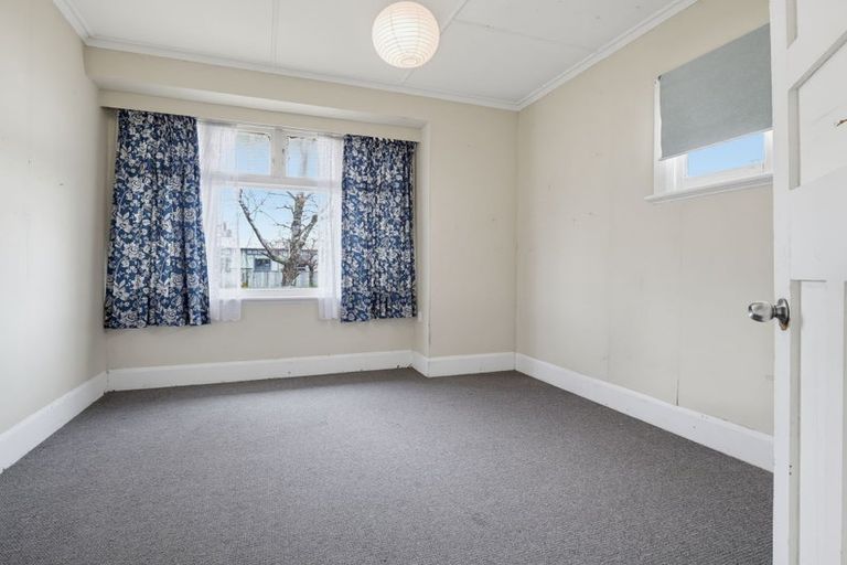 Photo of property in 68 Chelwood Street, Takaro, Palmerston North, 4412