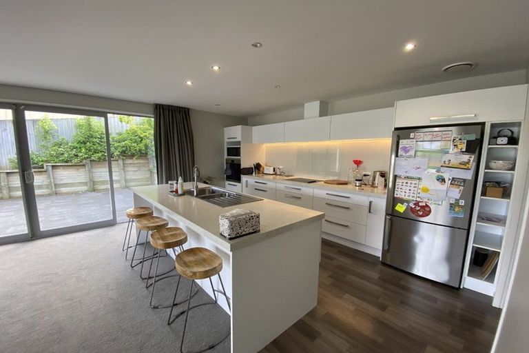 Photo of property in 82 Centaurus Road, Huntsbury, Christchurch, 8022