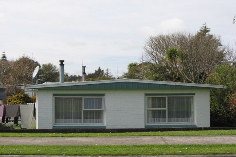 Photo of property in 33c Maire Street, Inglewood, 4330