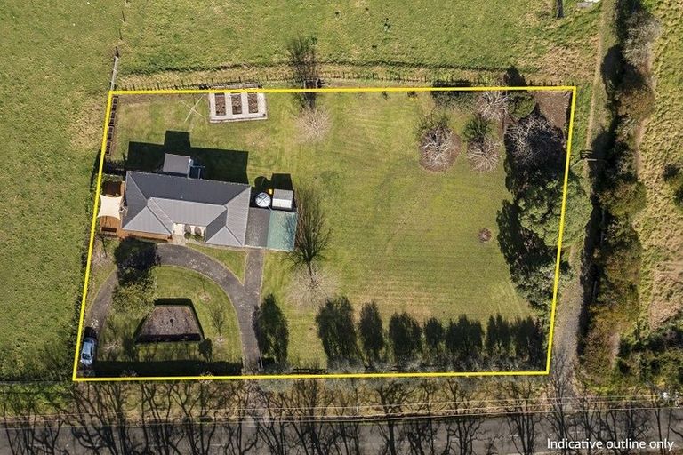 Photo of property in 145 Ponga Road, Opaheke, Papakura, 2584