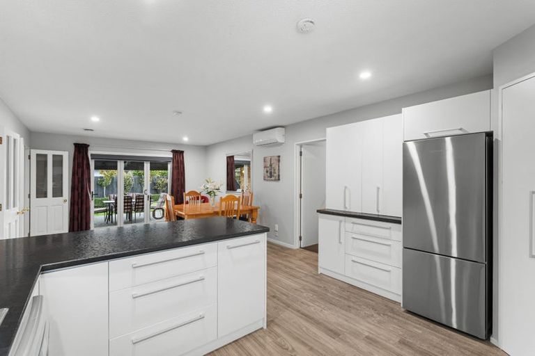 Photo of property in 65 Kedleston Drive, Avonhead, Christchurch, 8042