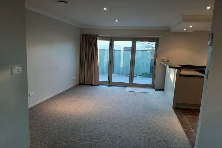 Photo of property in 2 Norfolk Street, Tamatea, Napier, 4112