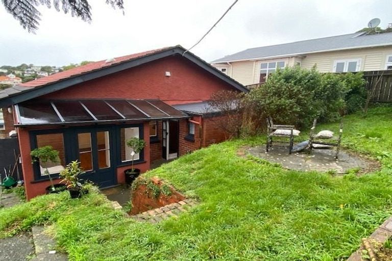 Photo of property in 54 Kano Street, Karori, Wellington, 6012