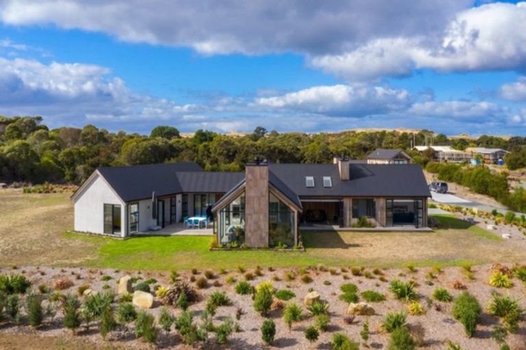 Photo of property in 173a Tern Point, Mangawhai, 0975