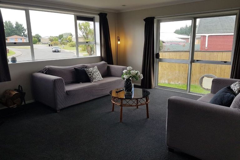Photo of property in 52 Newbie Place, Heidelberg, Invercargill, 9812