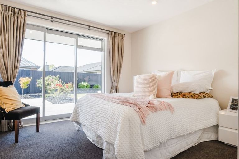 Photo of property in 4 Handley Crescent, Wigram, Christchurch, 8042