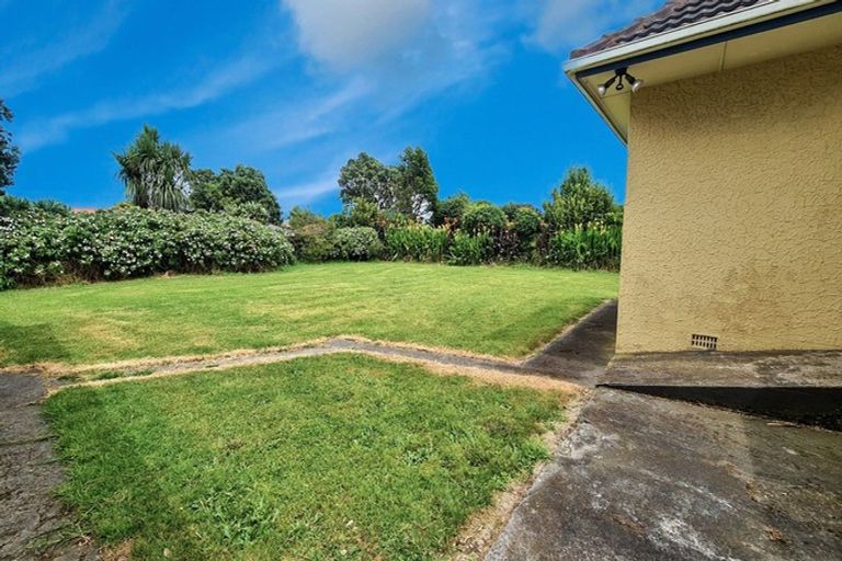 Photo of property in 82 Domett Street, Opunake, 4616