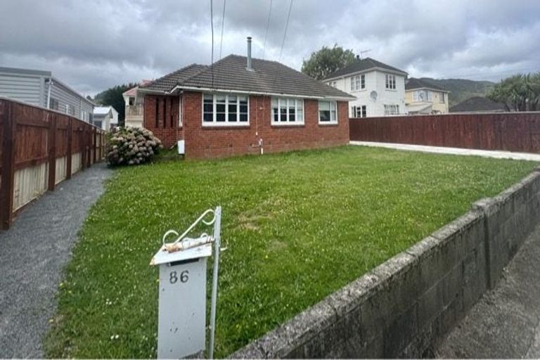Photo of property in 86 Reynolds Street, Taita, Lower Hutt, 5011