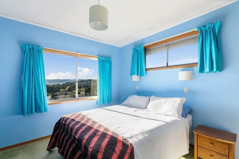 Photo of property in 4 Randolph Road, Crofton Downs, Wellington, 6035