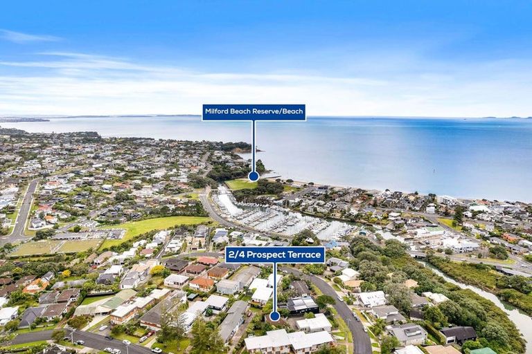 Photo of property in 2/4 Prospect Terrace, Milford, Auckland, 0620