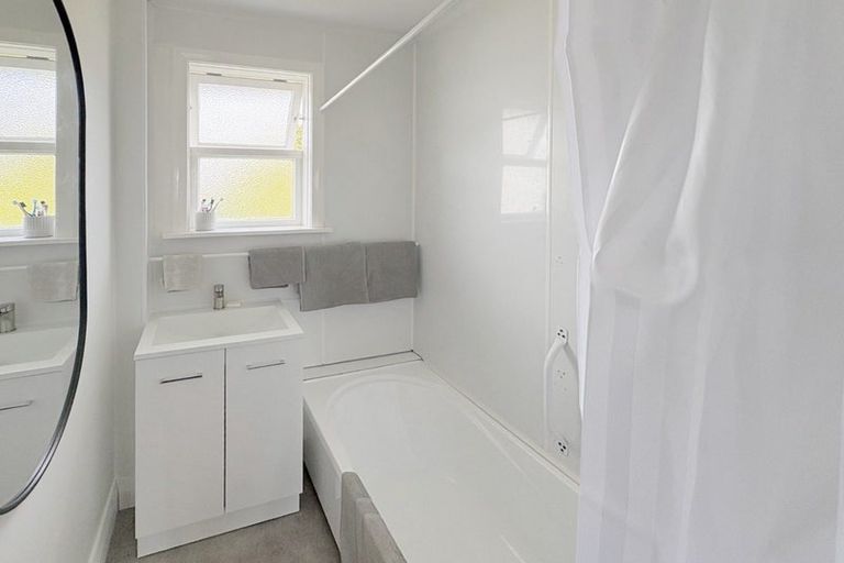 Photo of property in 5 Dorset Street, Levin, 5510