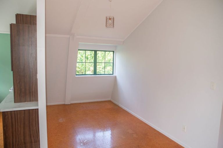 Photo of property in 42 Walker Road West, Aongatete, 3178