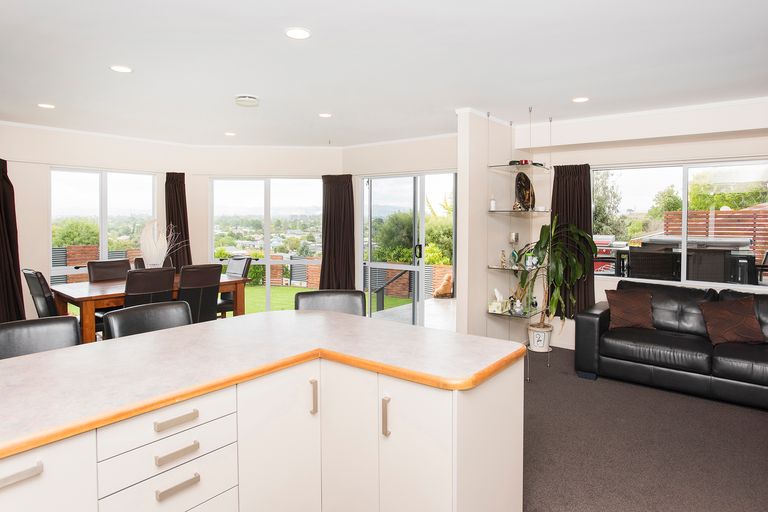 Photo of property in 43 Ayton Street, Mangapapa, Gisborne, 4010