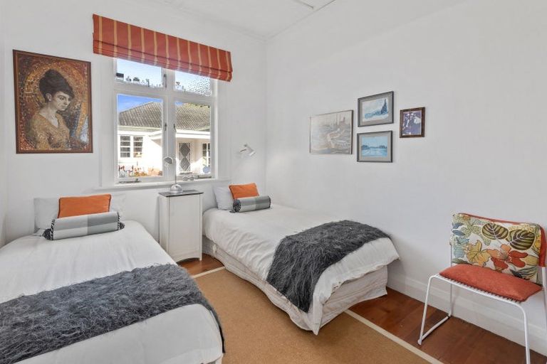 Photo of property in 33 Mains Avenue, Kensington, Whangarei, 0112