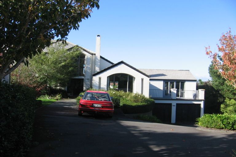 Photo of property in 173 Westchester Drive, Churton Park, Wellington, 6037