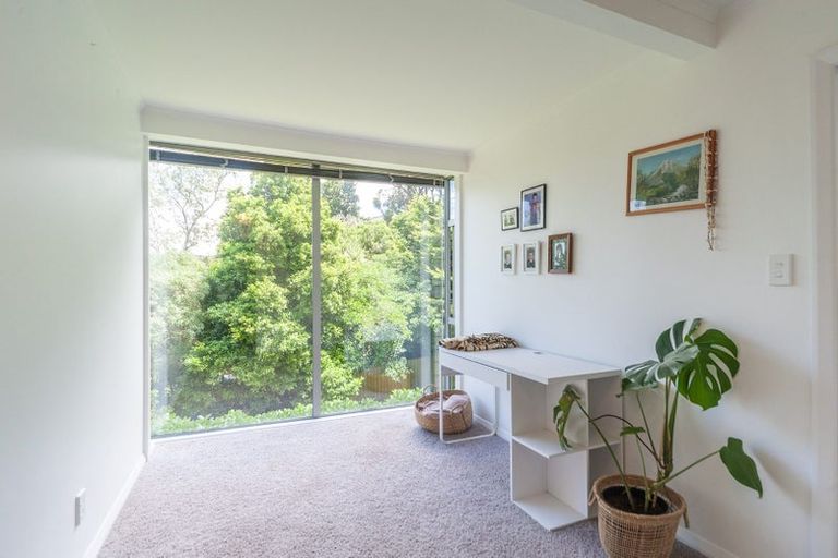 Photo of property in 21 Nevay Road, Miramar, Wellington, 6022