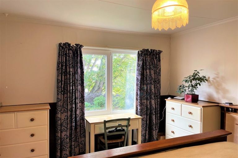 Photo of property in 180 Waiwera Station Road, Waiwera South, Clinton, 9584
