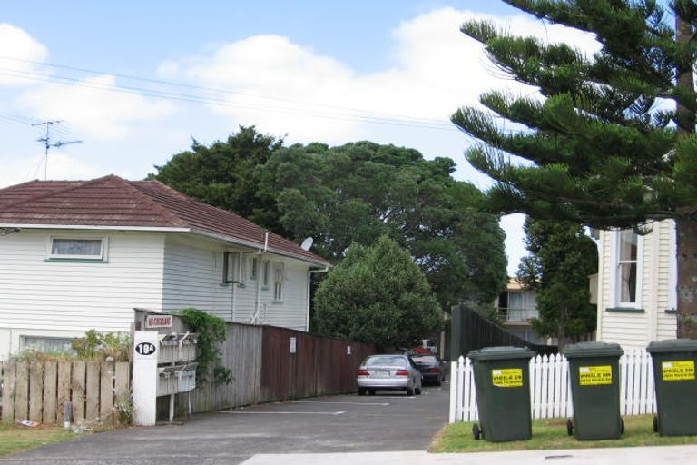 Photo of property in 12/19a Verbena Road, Birkdale, Auckland, 0626